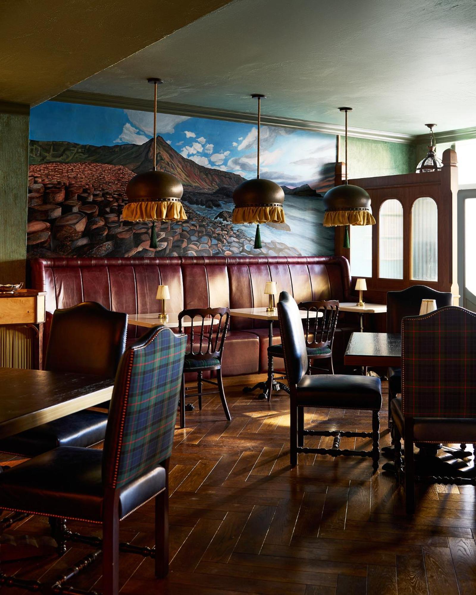 Portrush Adelphi Hotel ภายนอก รูปภาพ