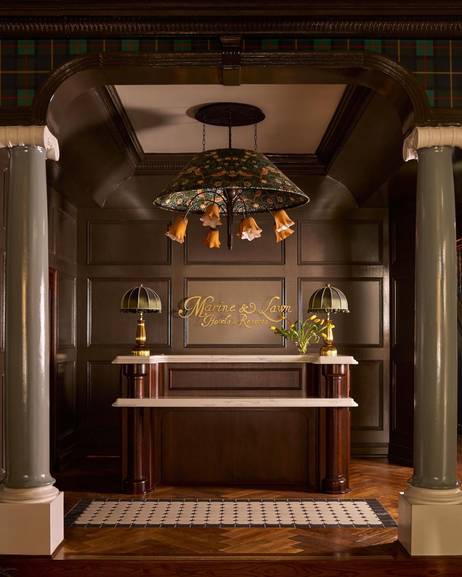 Portrush Adelphi Hotel ภายนอก รูปภาพ